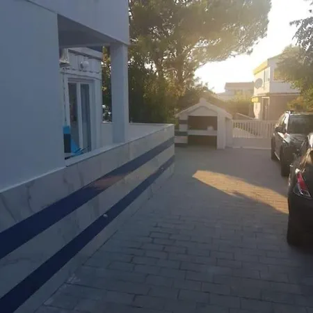 Main Marina Apartamento *